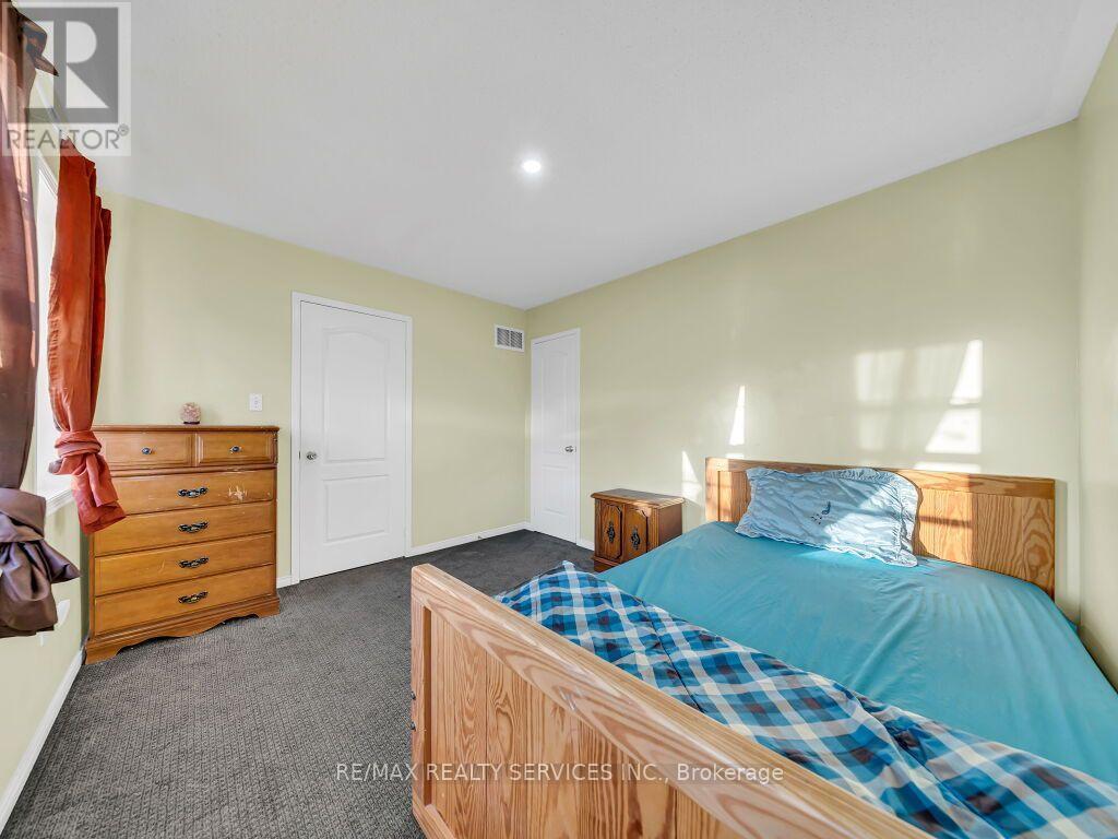 355 Edenbrook Hill Drive, Brampton, ON photo 29