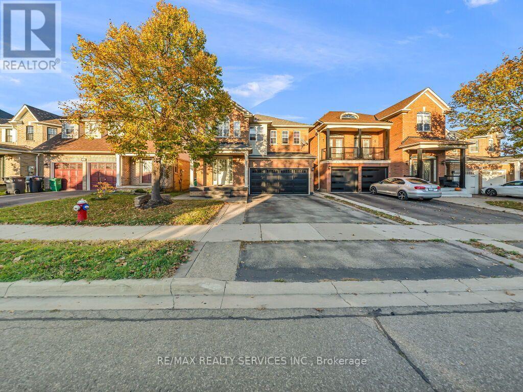 355 Edenbrook Hill Drive, Brampton, ON photo 3