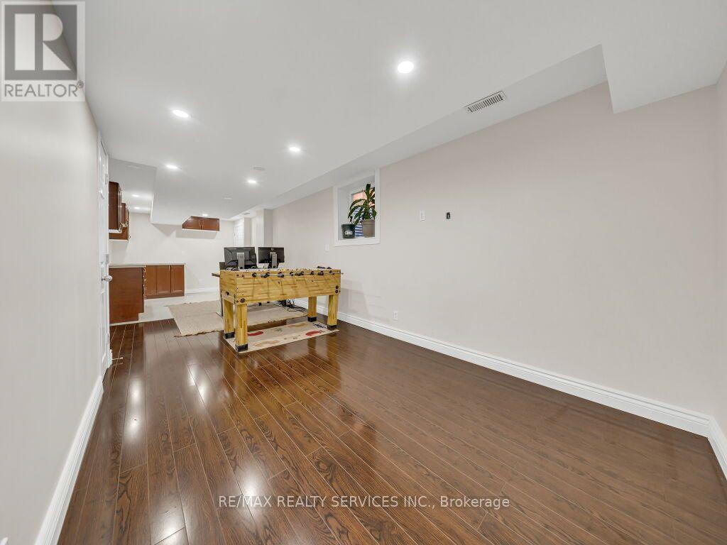 355 Edenbrook Hill Drive, Brampton, ON photo 33