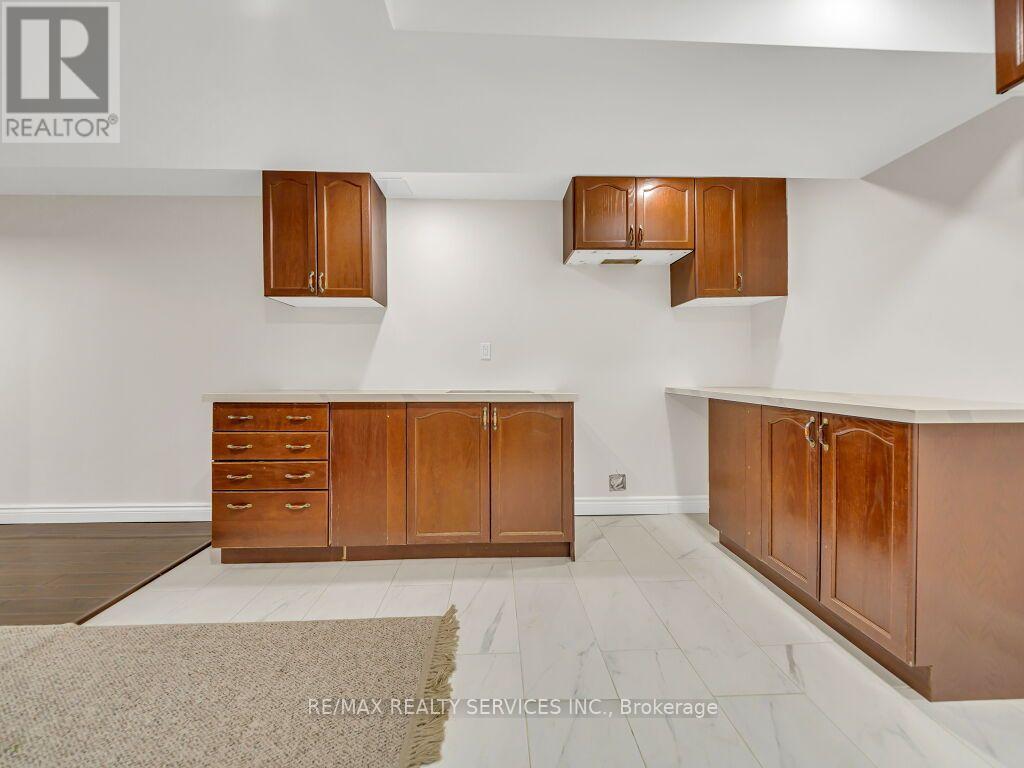 355 Edenbrook Hill Drive, Brampton, ON photo 36