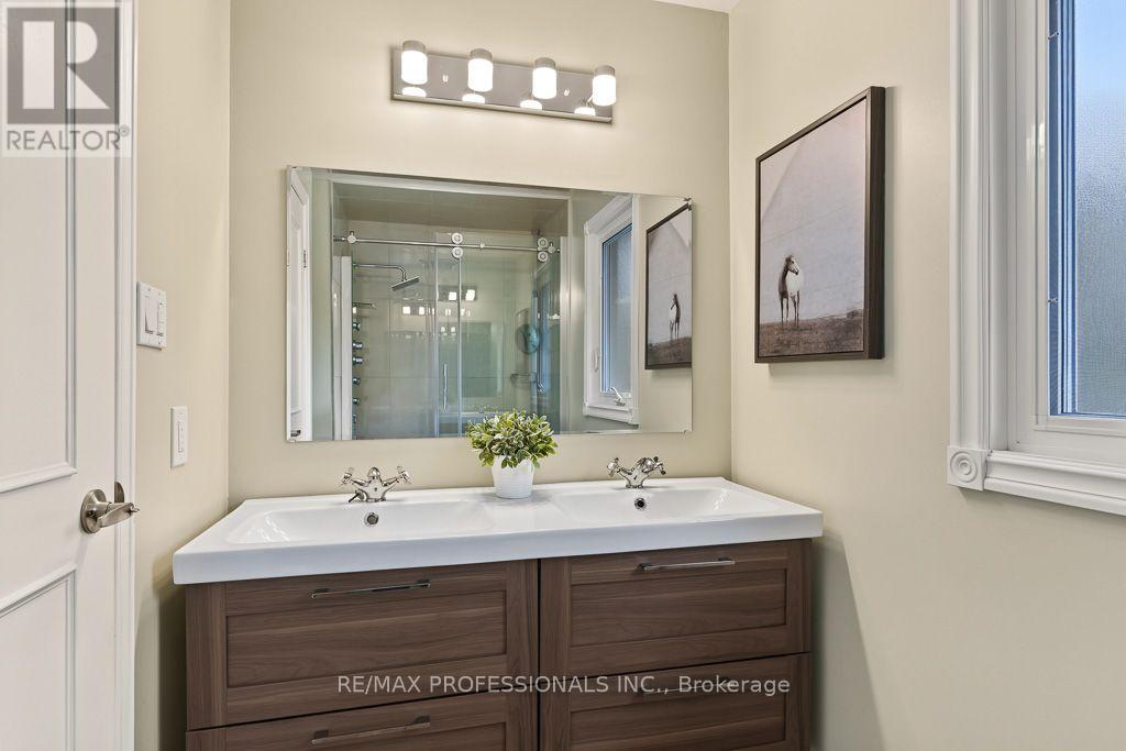 2604 Barrisdale Court, Mississauga, ON photo 23