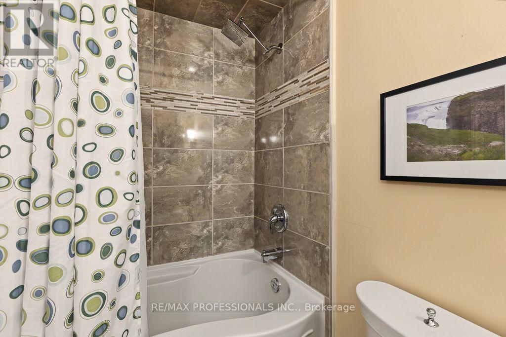2604 Barrisdale Court, Mississauga, ON photo 28