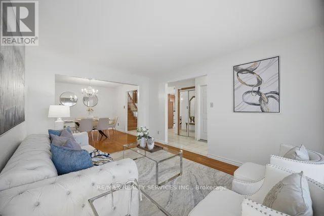 4106 Sunset Valley Court, Mississauga, ON photo 5