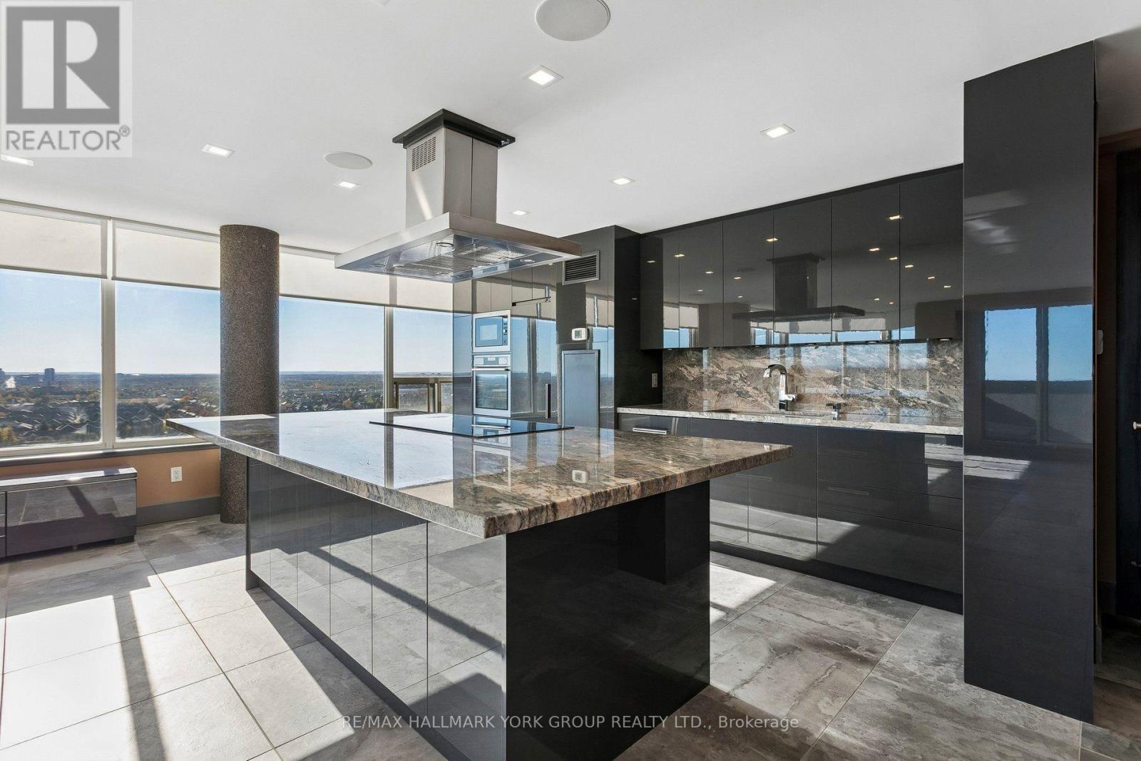 1909- 700 Constellation Drive, Mississauga, ON photo 5