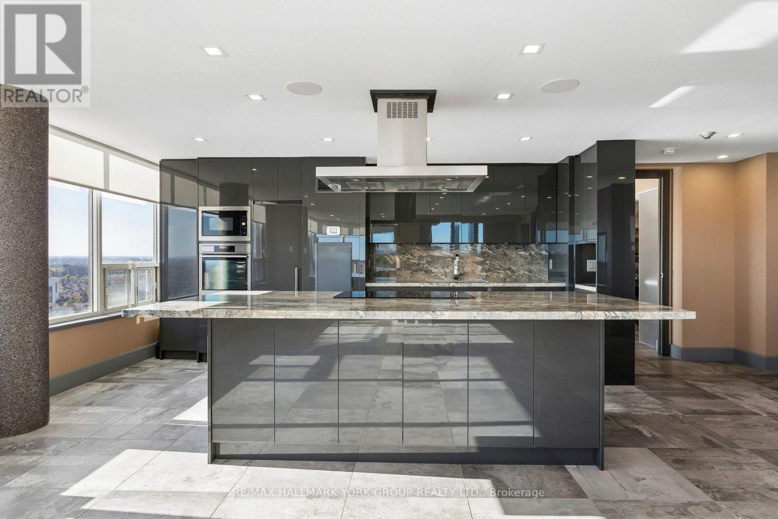 1909- 700 Constellation Drive, Mississauga, ON photo 6