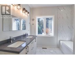 1269 Ril Lake Road S, Lake Of Bays, ON P0B1A0 Photo 9