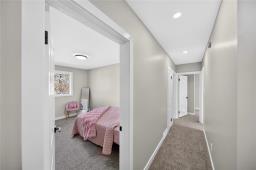 228 Allard Avenue, Winnipeg, MB R3K0T5 Photo 24