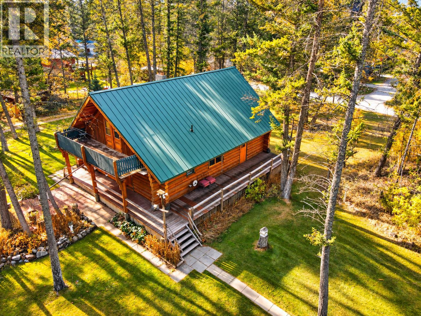 4892 Ogilvey Avenue - 5
