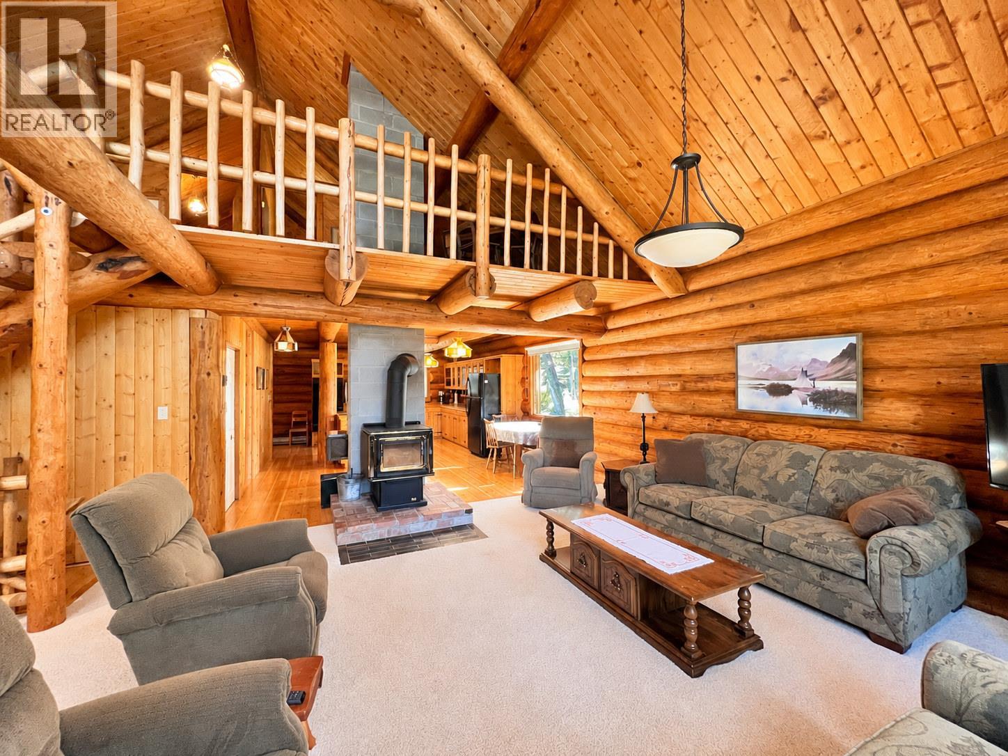 4892 Ogilvey Avenue - 2