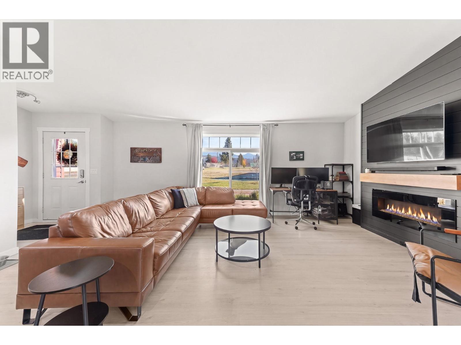 9254 Langevin Street - 6