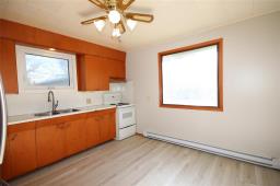 31 3rd Street, Roland, MB R0G1T0 Photo 11