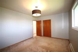 31 3rd Street, Roland, MB R0G1T0 Photo 15
