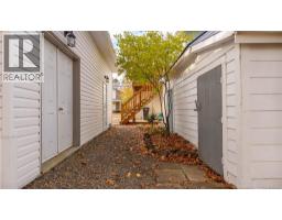 36 Queensway Way, photo 5