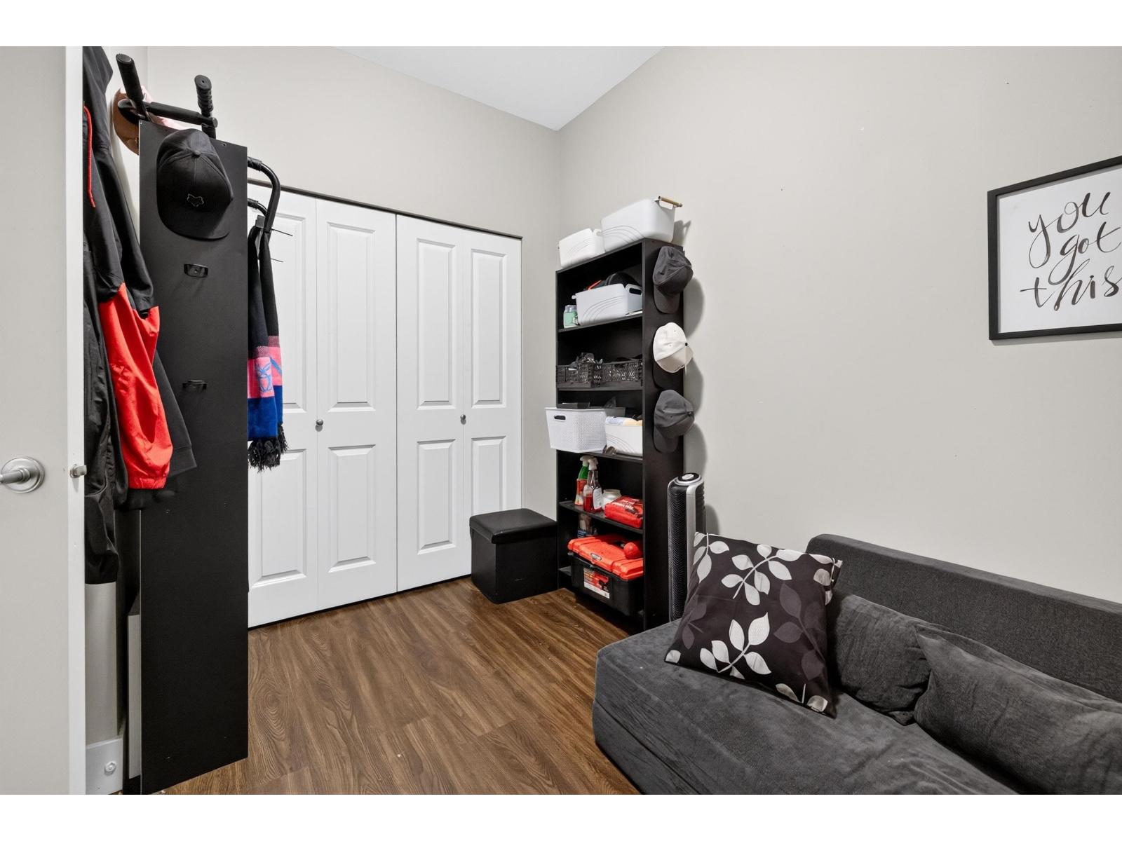 208 2632 PAULINE STREET, Abbotsford - Image 1