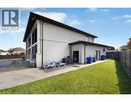 5pc Ensuite bath - 60 Augustus Court, Lasalle, ON N9H0G6 Photo 7