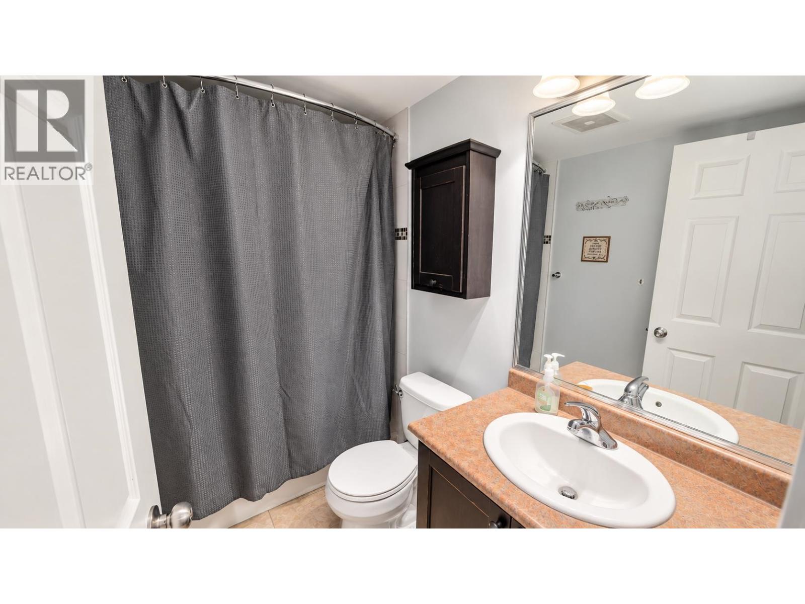 Photo of 404 1310 VICTORIA STREET 9