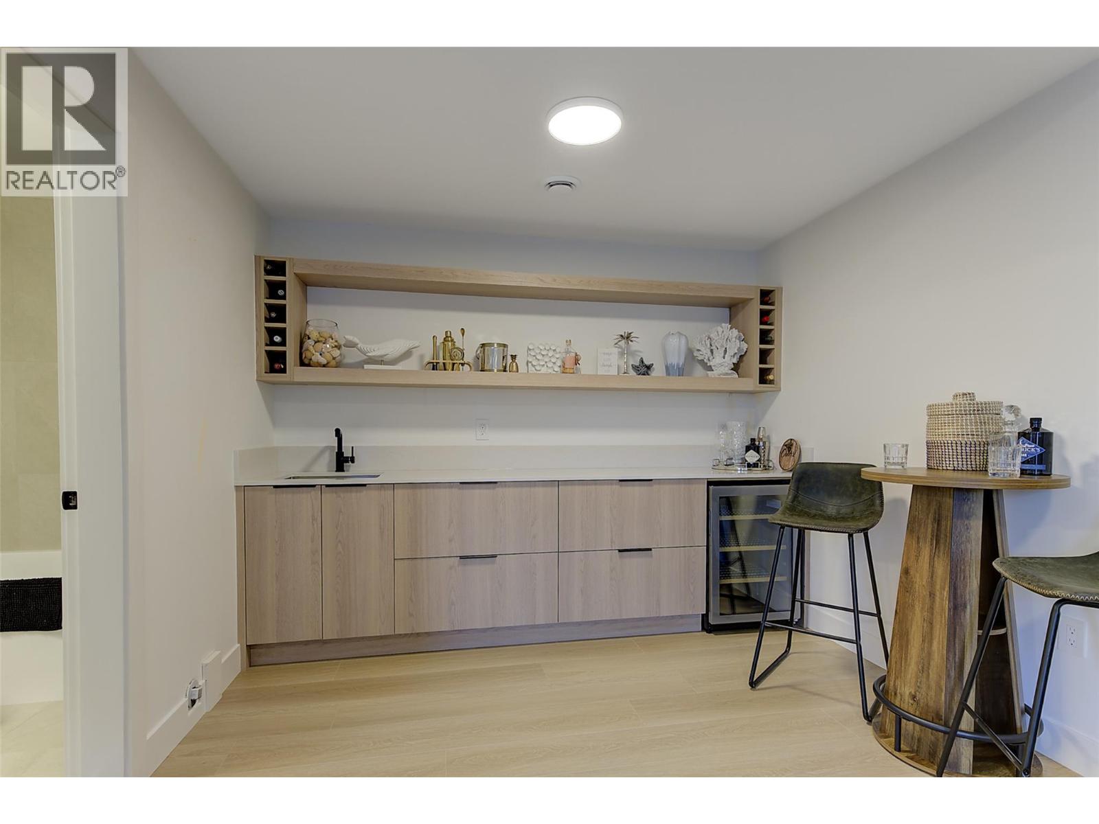 #1 777 Coopland Crescent - 53