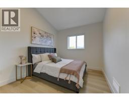 777 Coopland Crescent Unit# 1, Kelowna, BC V1Y2V2 Photo 46