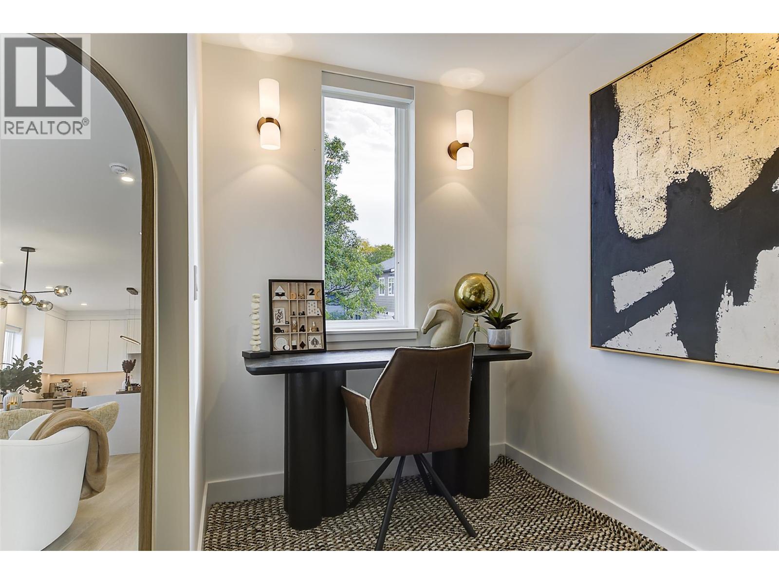 #1 777 Coopland Crescent - 27