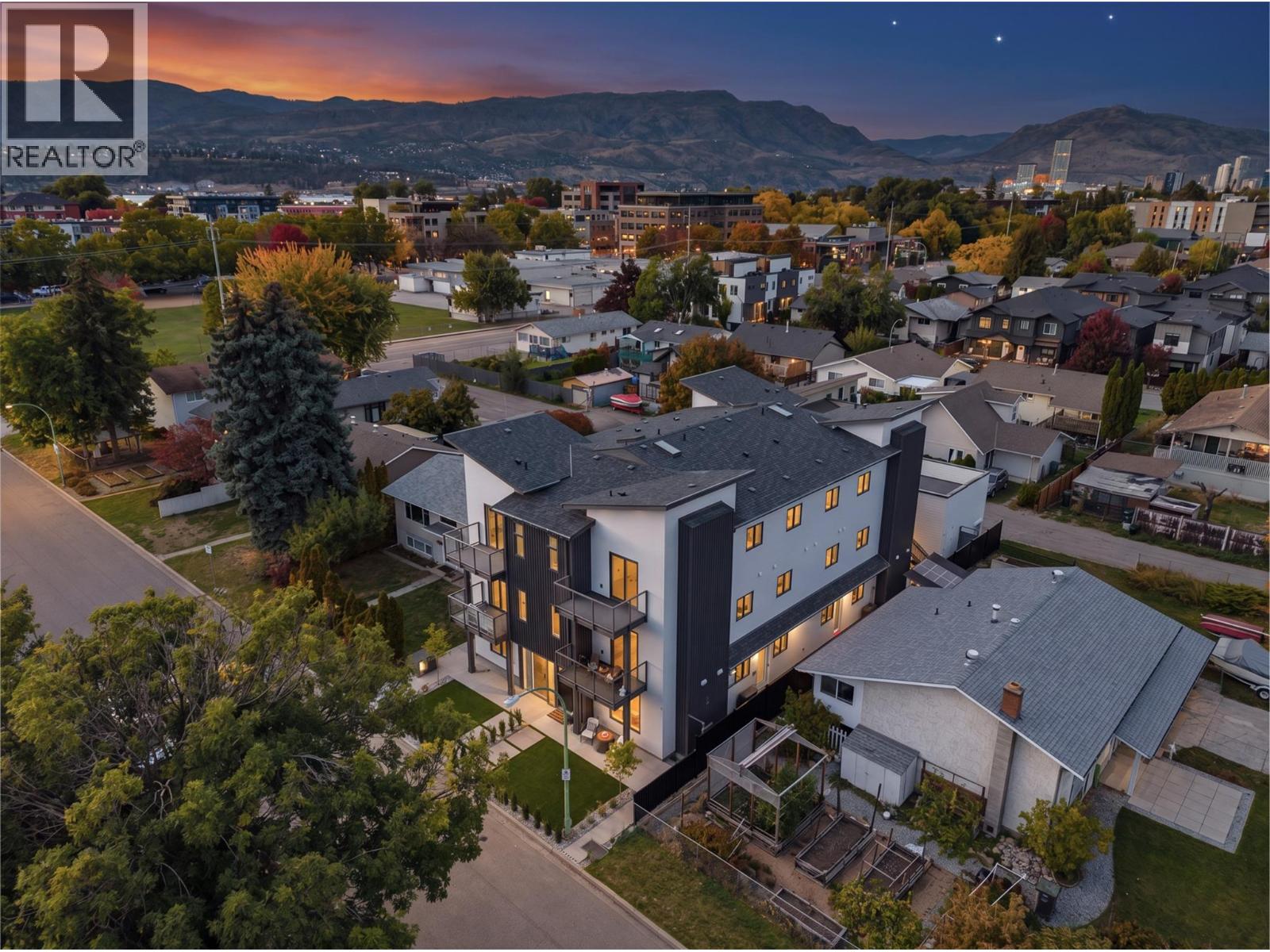 #1 777 Coopland Crescent - 2