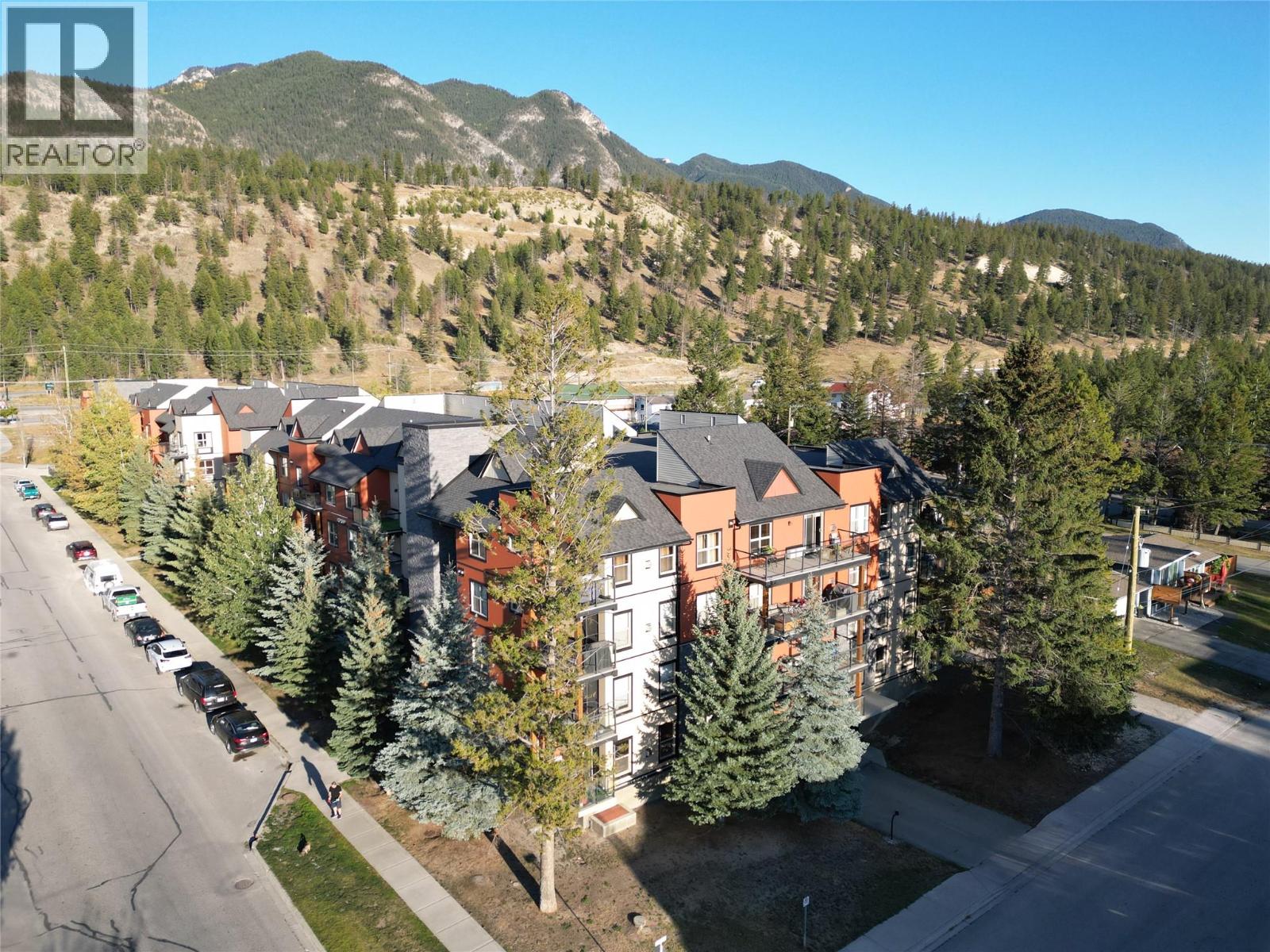 #2302 4874 STANLEY Street - 2