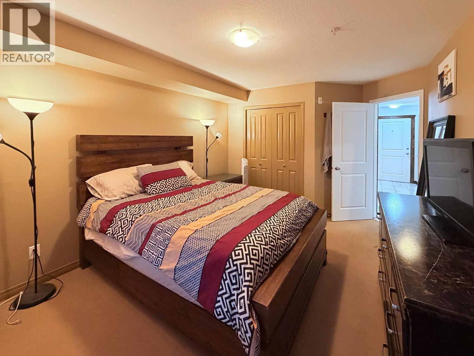 #2302 4874 STANLEY Street - 19