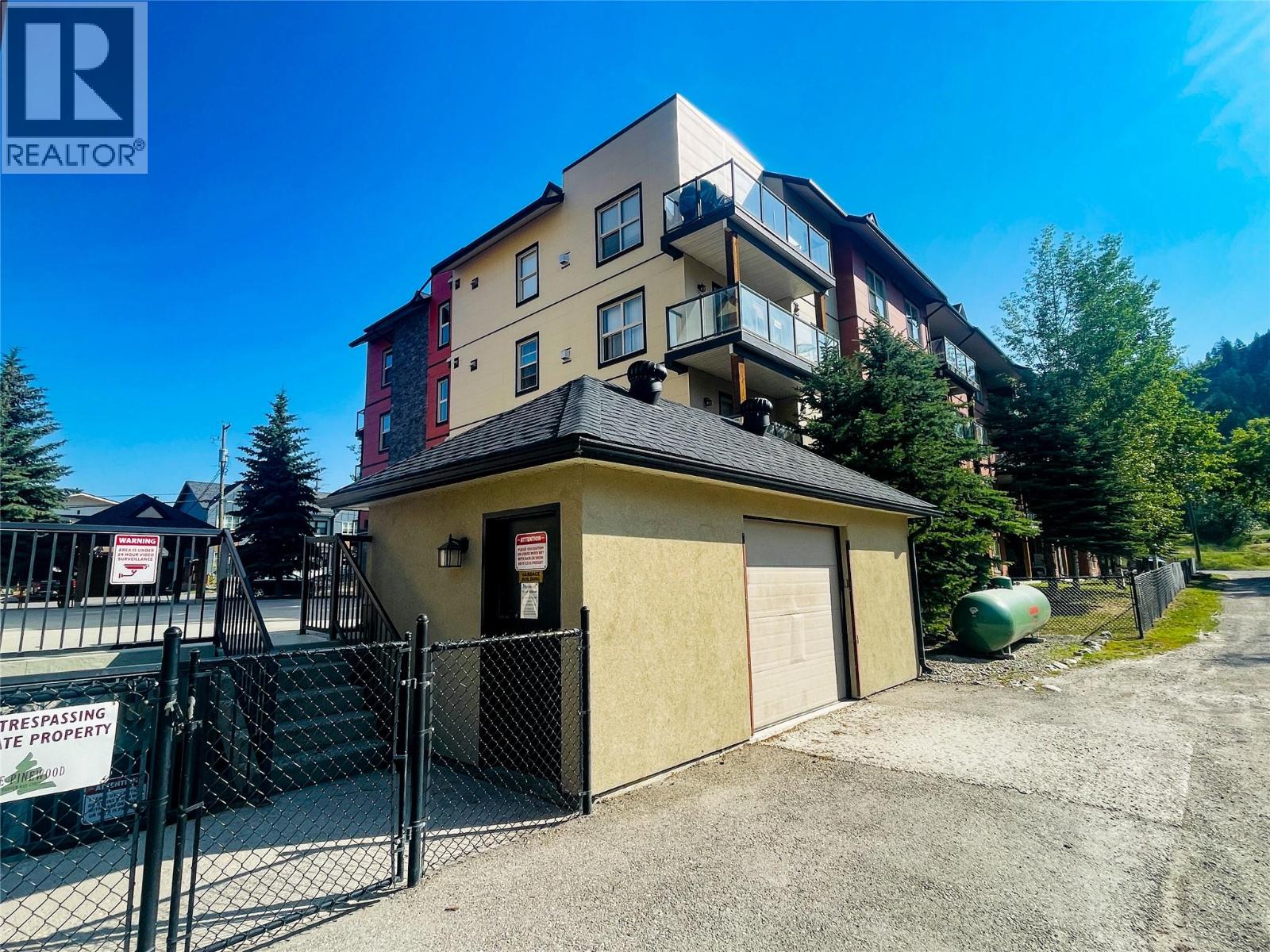 #2302 4874 STANLEY Street - 26