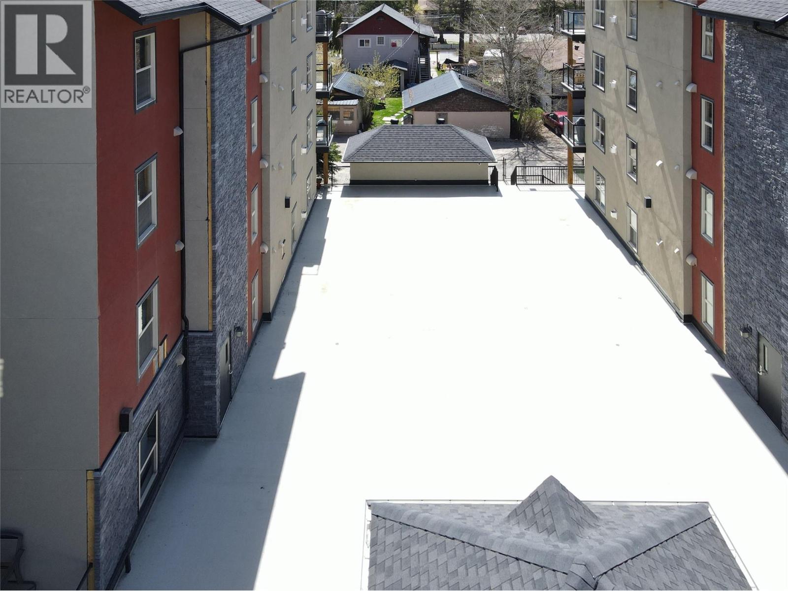 #2302 4874 STANLEY Street - 24