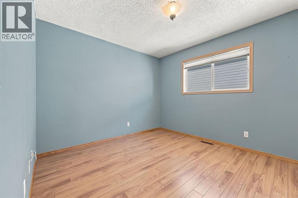184 Hidden Circle NW, Calgary — photo 26
