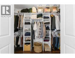 2422 3 Avenue Nw, Calgary, AB T2N0L1 Photo 20