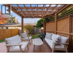2422 3 Avenue Nw, Calgary, AB T2N0L1 Photo 32