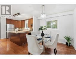 19 Starlake Drive, Toronto, ON M1G3C3 Photo 9
