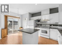 4pc Bathroom - 163 Citadel Drive Nw, Calgary, AB T3G4J5 Photo 10