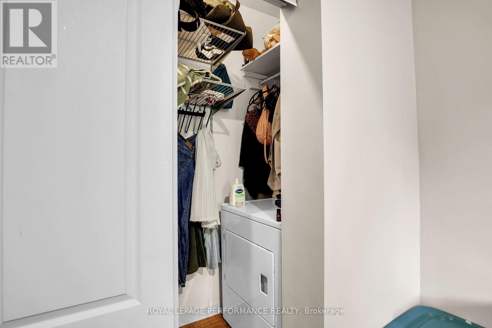 in suite washer and dryer
