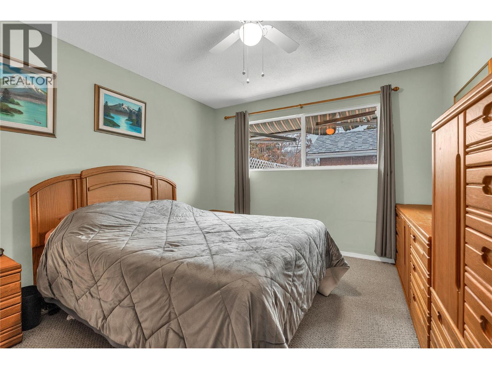 114 Ayres Crescent - 11