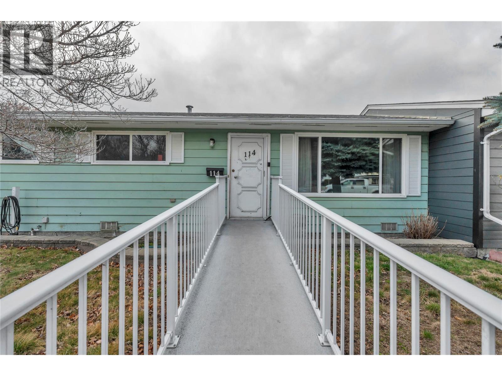 114 Ayres Crescent, Penticton