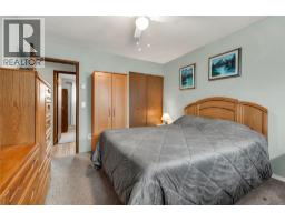 114 Ayres Crescent, Penticton, BC V2A6R4 Photo 10