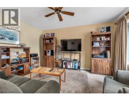 114 Ayres Crescent, Penticton, BC V2A6R4 Photo 18