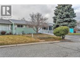 114 Ayres Crescent, Penticton, BC V2A6R4 Photo 25