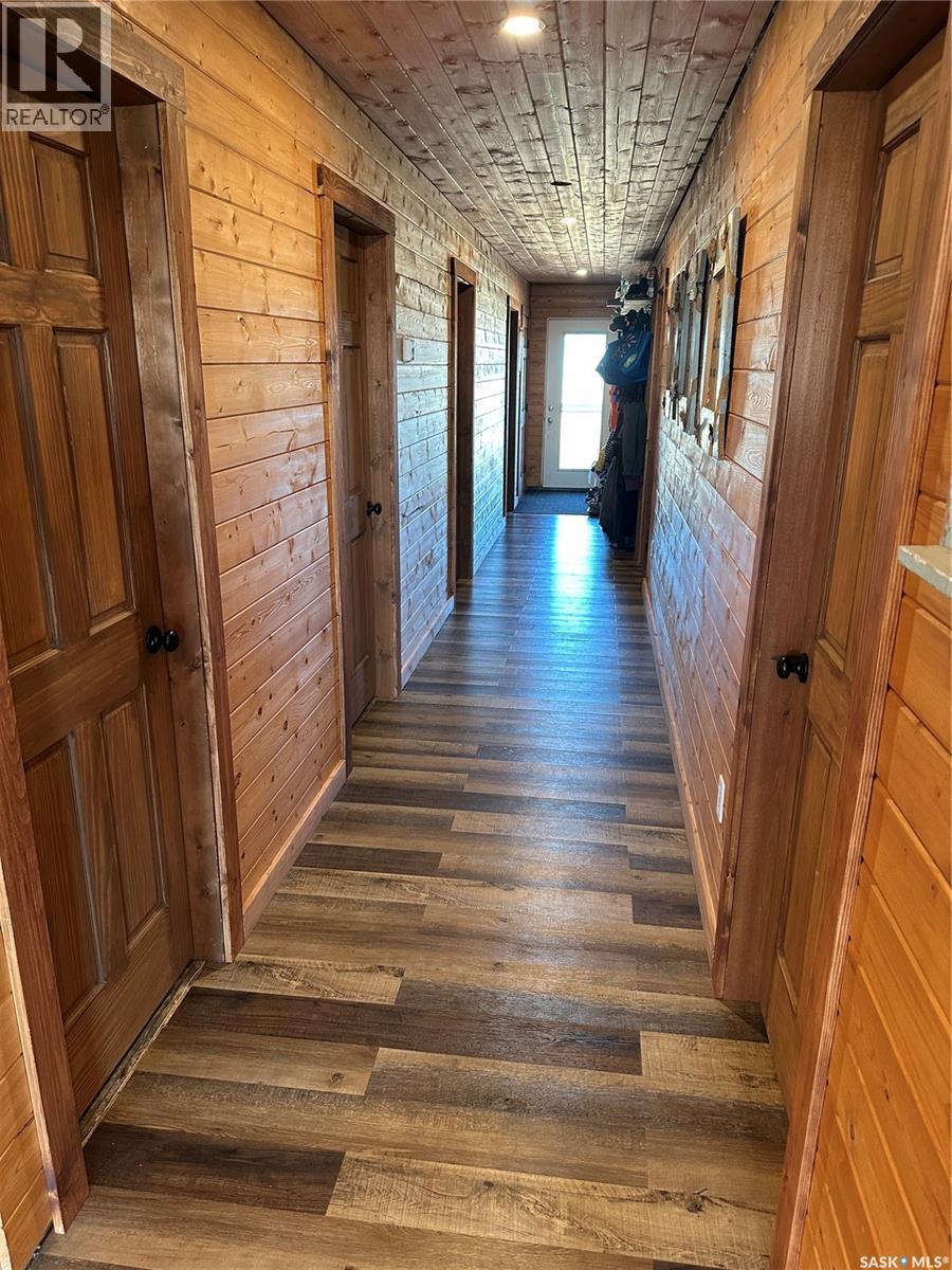 Gabriel Bridge Riverfront Retreat, South Saskatchewan River — photo 10