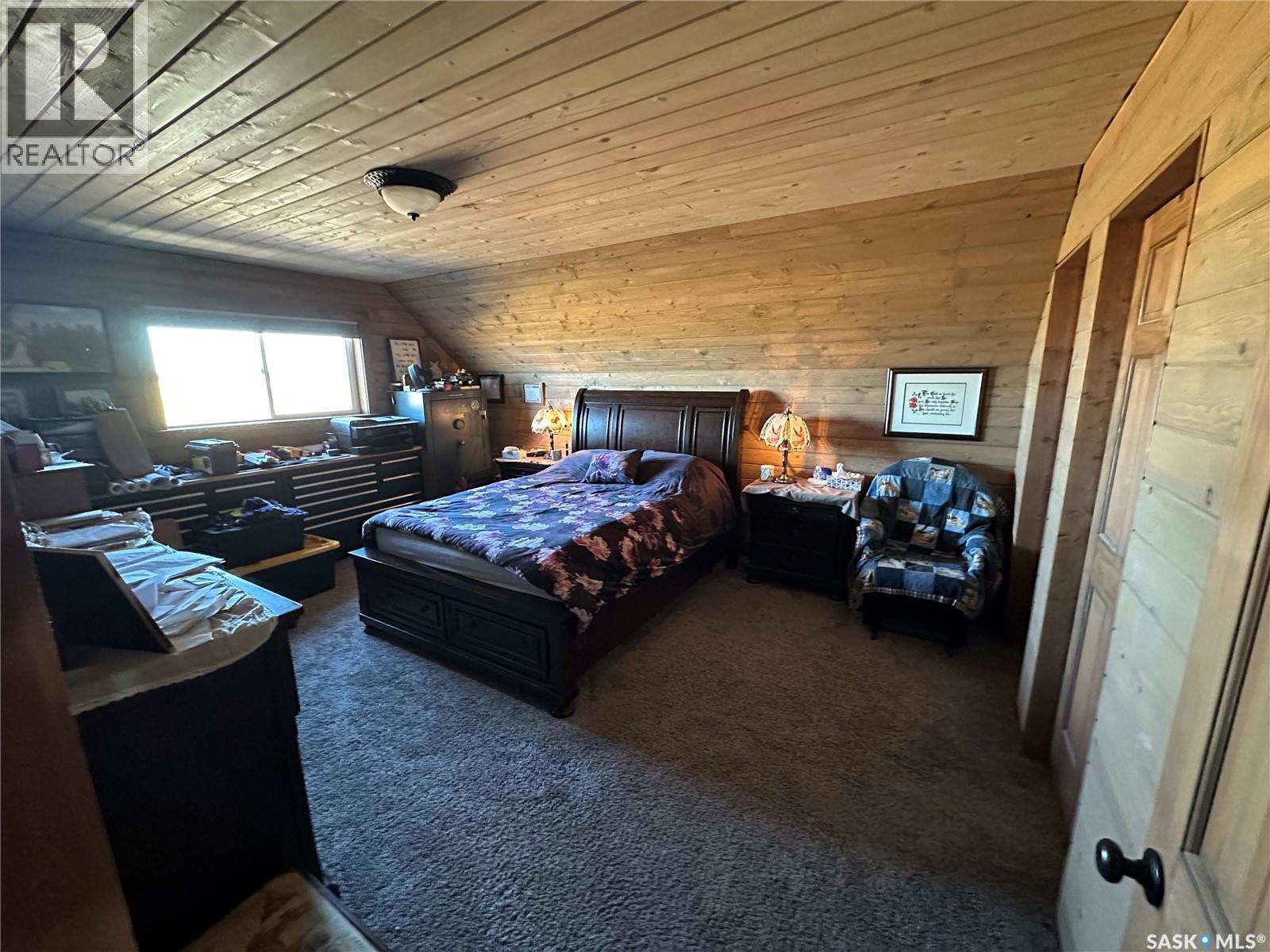 Gabriel Bridge Riverfront Retreat, South Saskatchewan River — photo 12