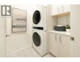 2691 Gore Street, Kelowna, BC V1Y5A5 Photo 24