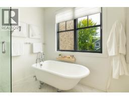 2691 Gore Street, Kelowna, BC V1Y5A5 Photo 17