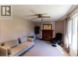 30 Woodway Trail, Brantford, ON N3R6G7 Photo 16