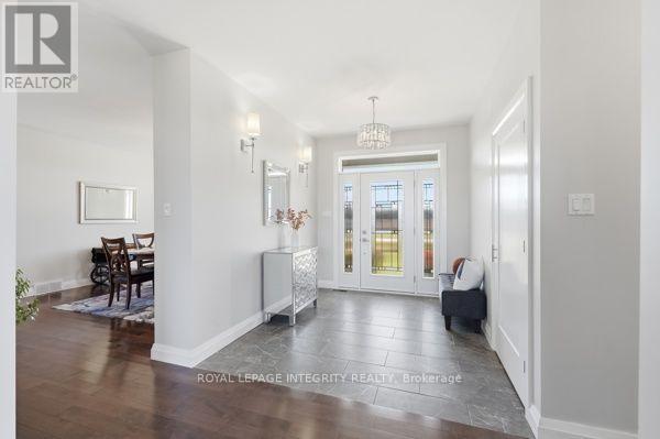 2064 Rosedale photo 4
