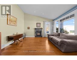 Primary Bedroom - 131 Elizabeth Street, Carleton Place, ON K7C2V9 Photo 8