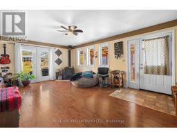 Living room - 1701 County 18 Road, North Grenville, ON K0G1J0 Photo 6
