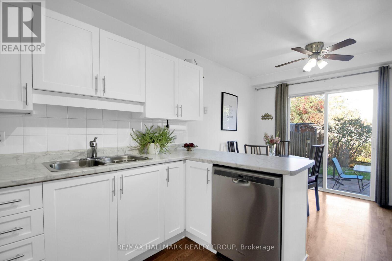 62 SUTCLIFFE TERRACE - 13