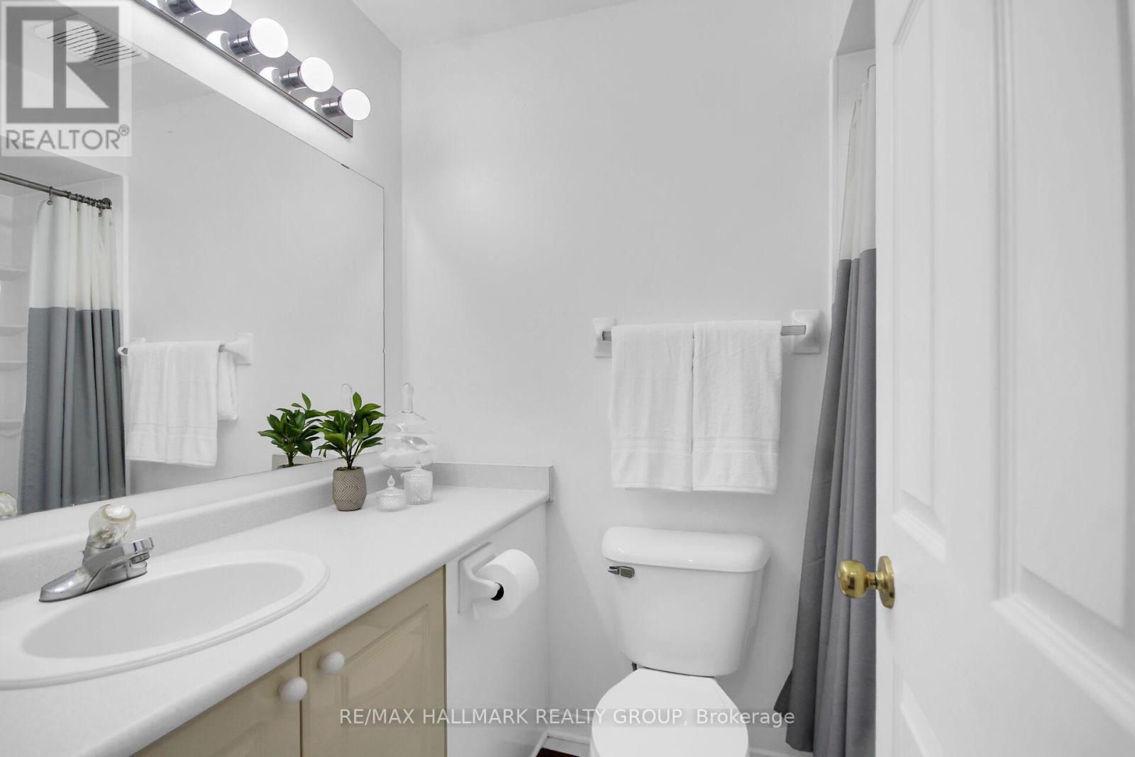 62 SUTCLIFFE TERRACE - 35