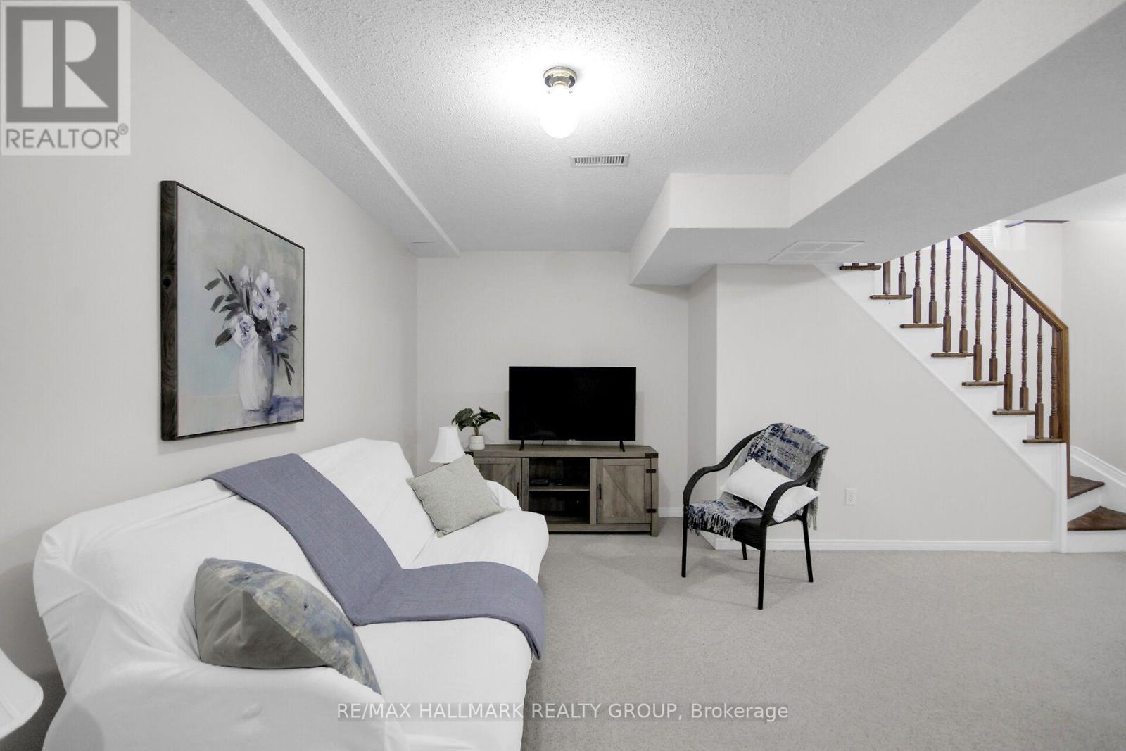 62 SUTCLIFFE TERRACE - 38